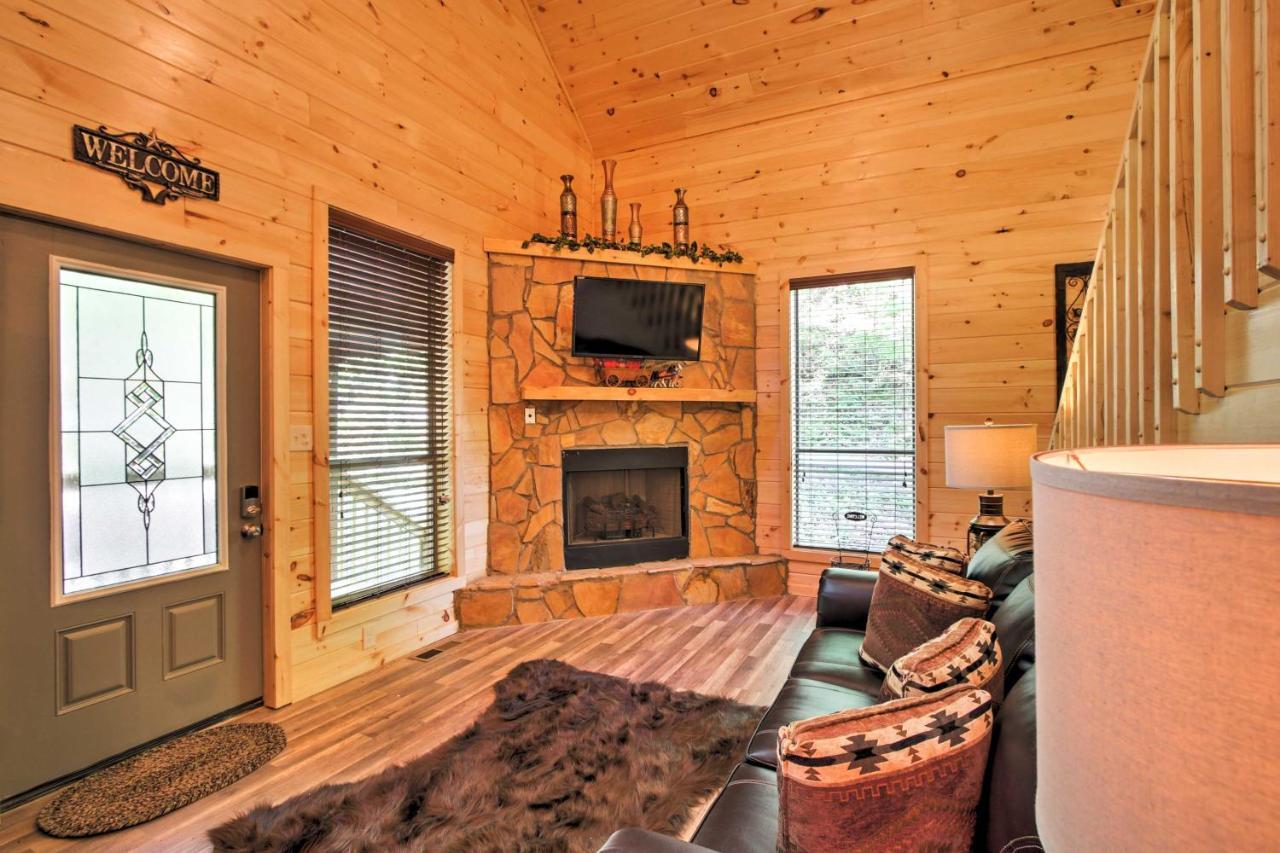 Gatlinburg Cabin With Hot Tub 5 Mi To Downtown Extérieur photo