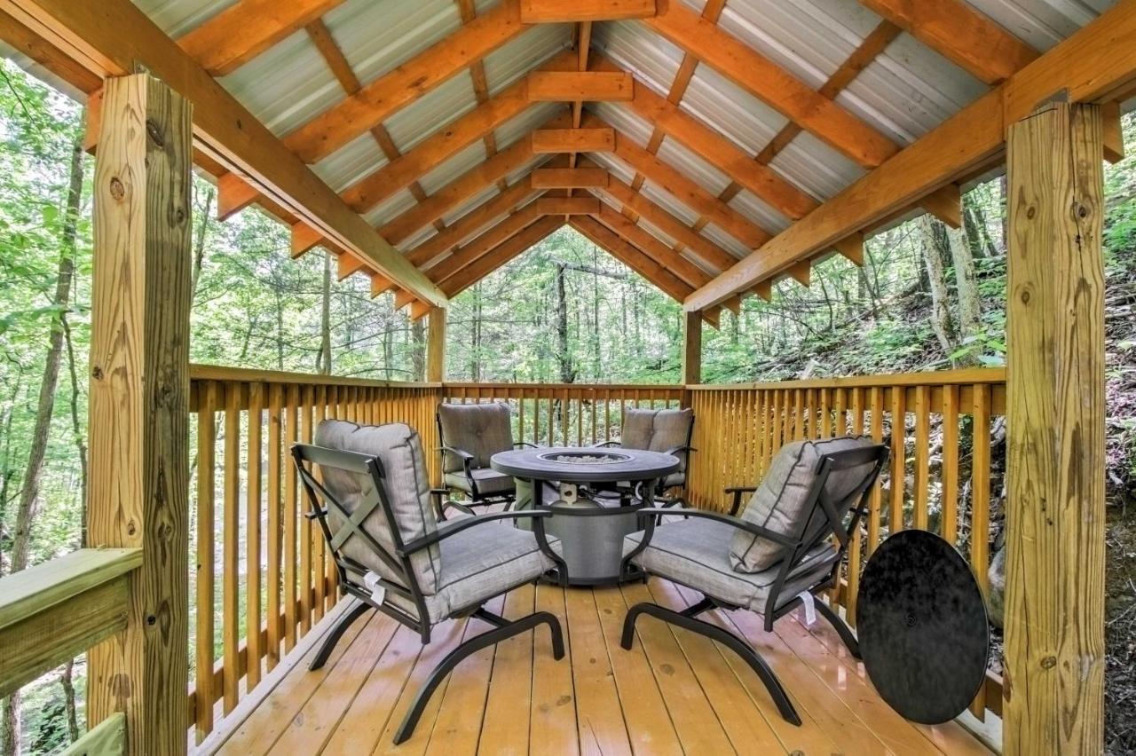 Gatlinburg Cabin With Hot Tub 5 Mi To Downtown Extérieur photo
