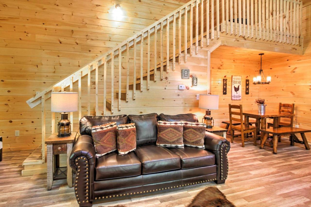 Gatlinburg Cabin With Hot Tub 5 Mi To Downtown Extérieur photo
