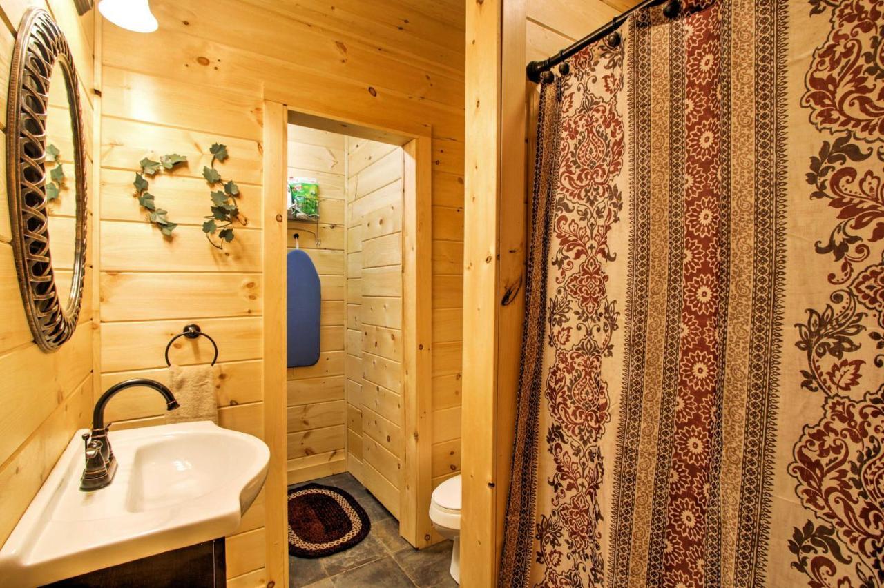 Gatlinburg Cabin With Hot Tub 5 Mi To Downtown Extérieur photo