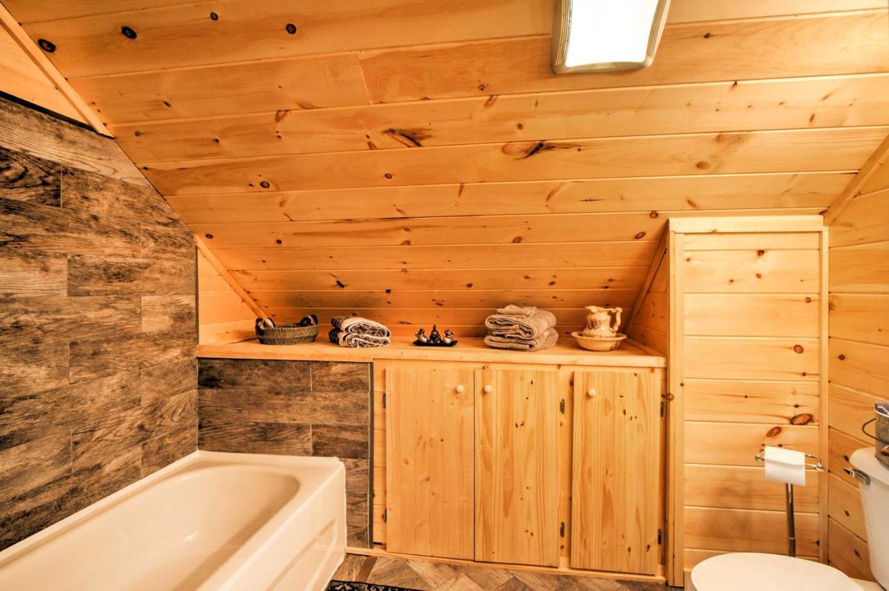 Gatlinburg Cabin With Hot Tub 5 Mi To Downtown Extérieur photo