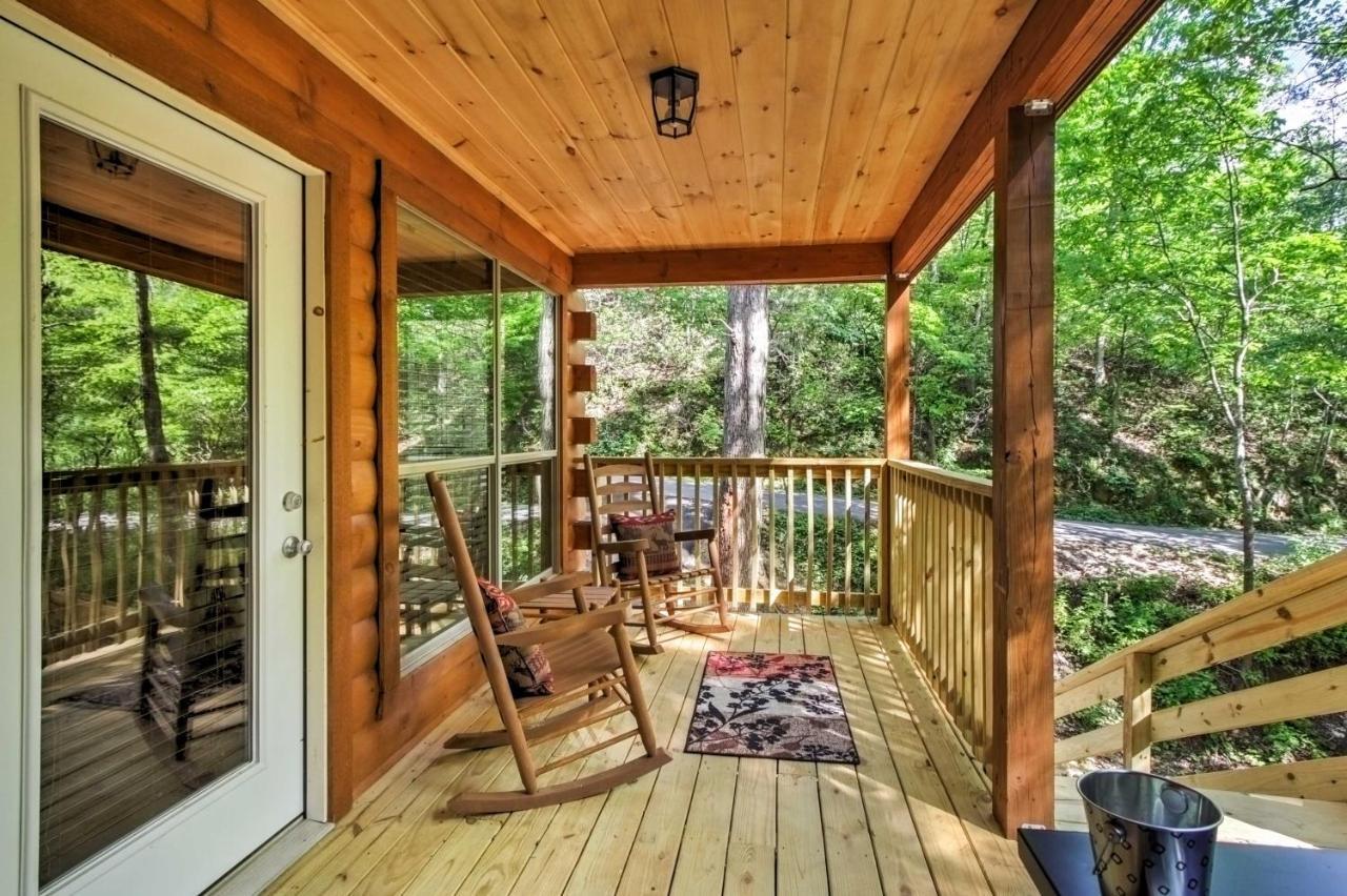 Gatlinburg Cabin With Hot Tub 5 Mi To Downtown Extérieur photo
